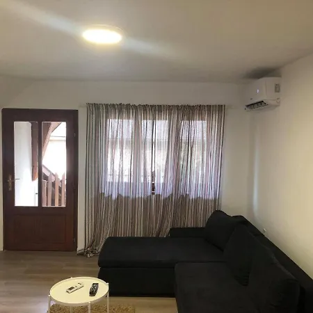 Korall Apartman