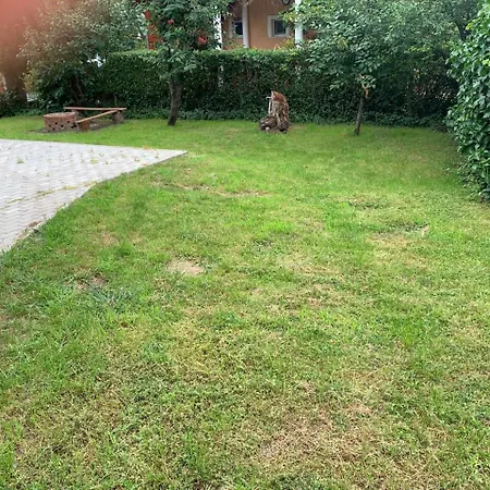 Korall Apartman *